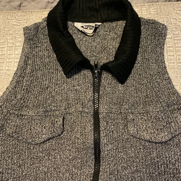 Top (crop) - Picture 2 of 4